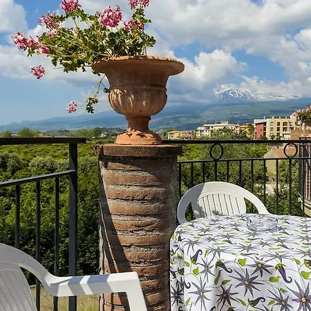 Bed and Breakfast La Stella Di Naxos 3*