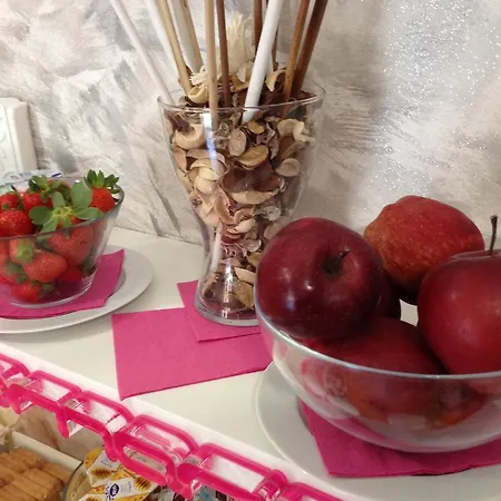 לינה וארוחת בוקר La Stella Di Naxos גיארדיני נאקסוס
