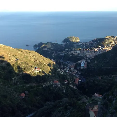 Couette-café La Stella Di Naxos 3*