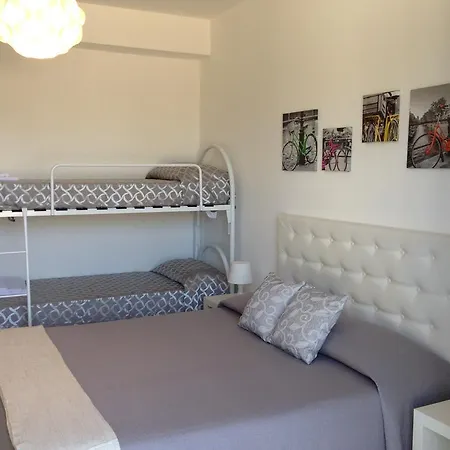 Couette-café La Stella Di Naxos 3*