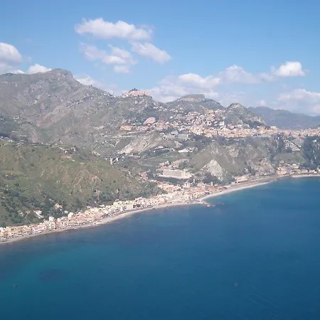 La Stella Di Naxos Couette-café Giardini-Naxos