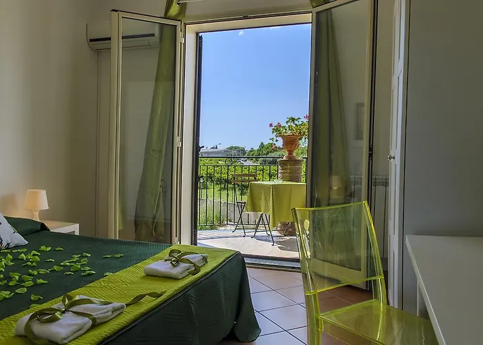 Frühstückspension La Stella Di Naxos 3*