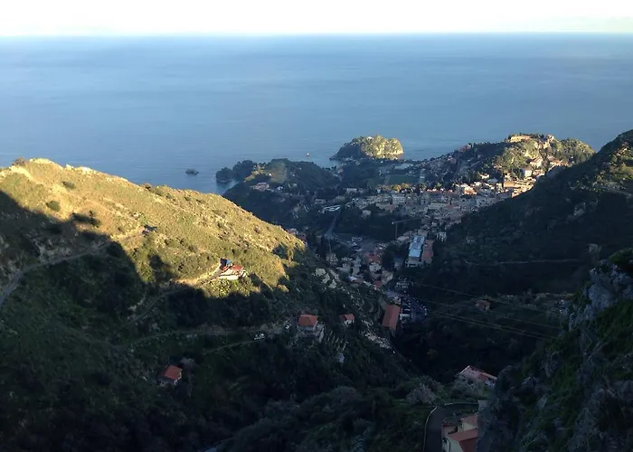 Frühstückspension La Stella Di Naxos 3*